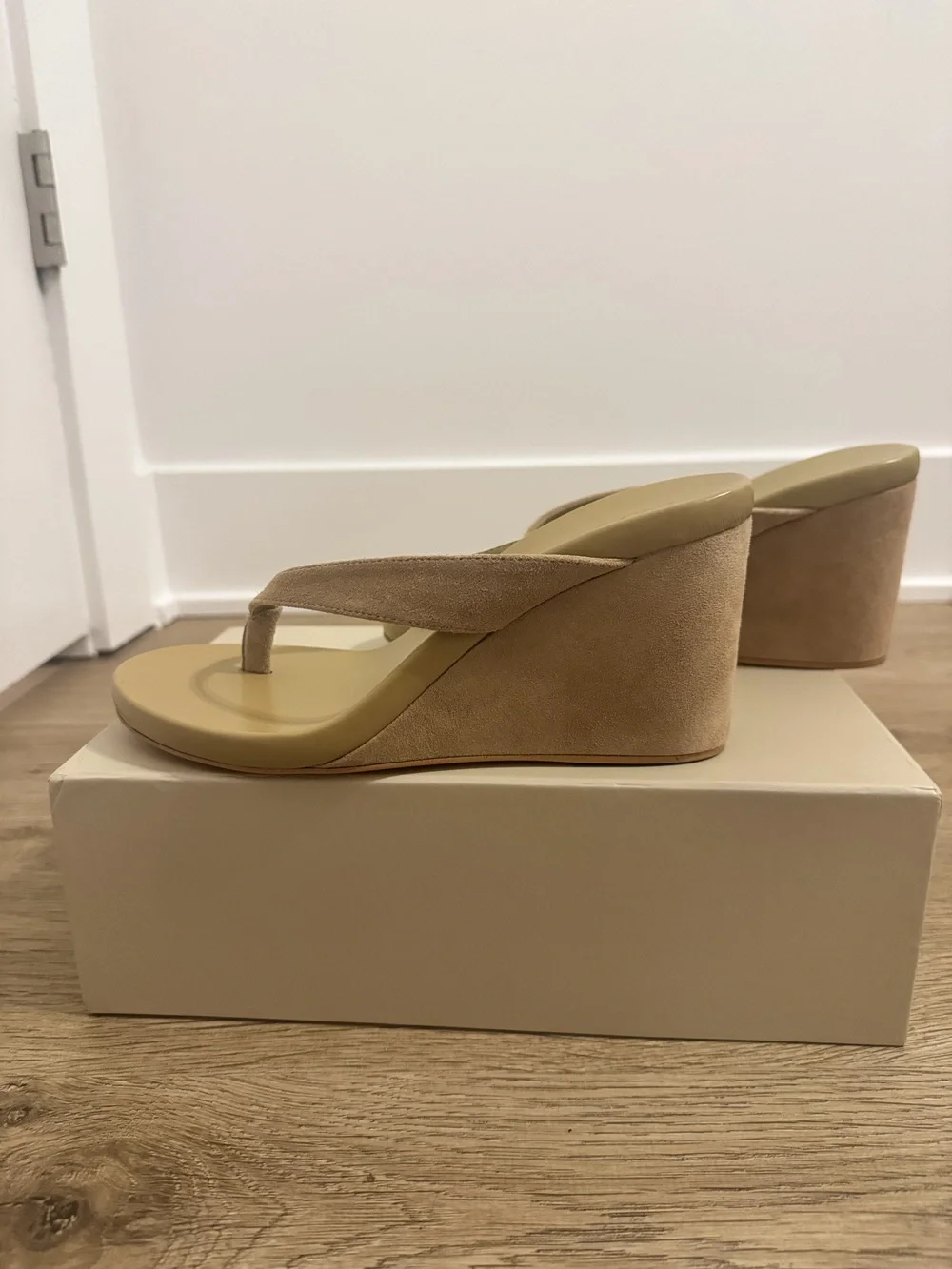 Avanti Wheat Suede - Wheat Suede / 7